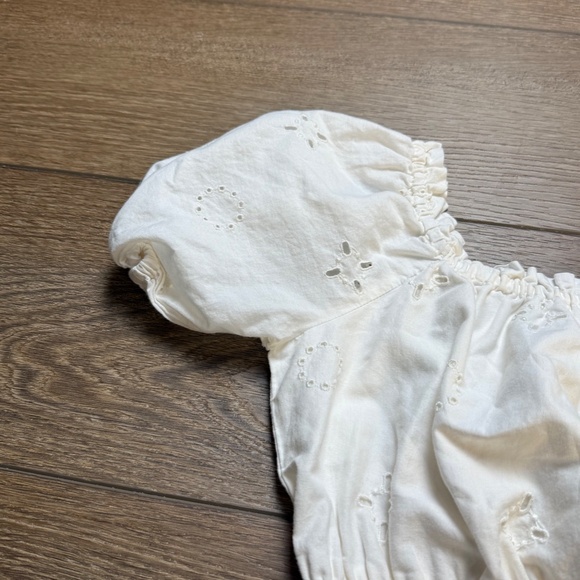 Gap Girls Cotton Puff Sleeve Top, Set of 2, Size Small, Linen, Eyelet, Summer - Picture 11 of 16